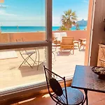Attico La Terrazza Sul Mare דירה
