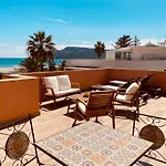 Attico La Terrazza Sul Mare דירה *