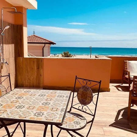 Attico La Terrazza Sul Mare *